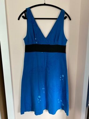 Smoking Lily dress - L